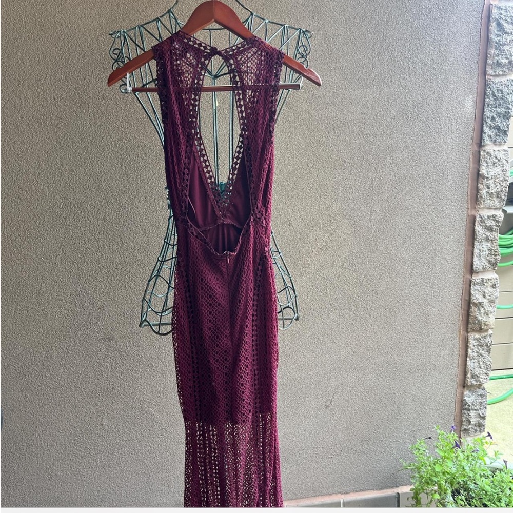 🍷Lulus Burgundy Lace Dress size XS🍷 - Picture 4 of 4